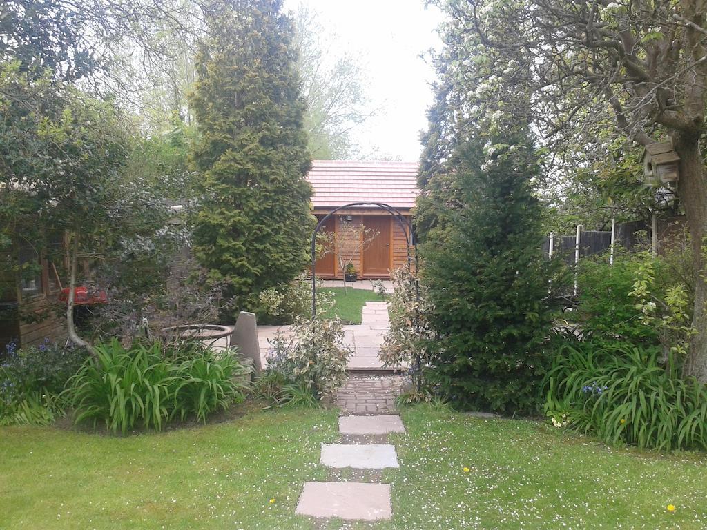 Manor Garden Lodge Wirral Zimmer foto