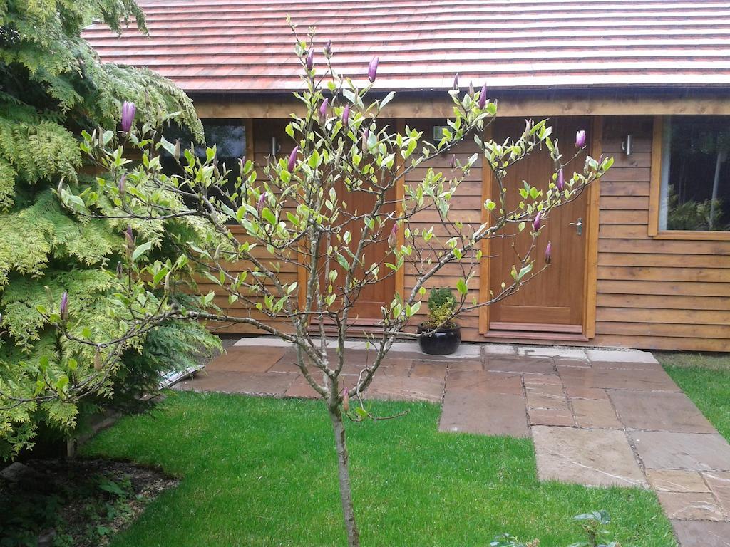 Manor Garden Lodge Wirral Exterior foto