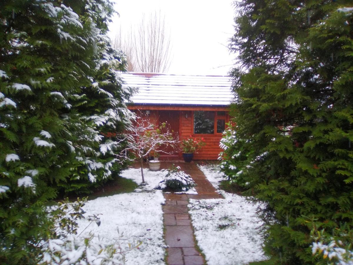 Manor Garden Lodge Wirral Exterior foto